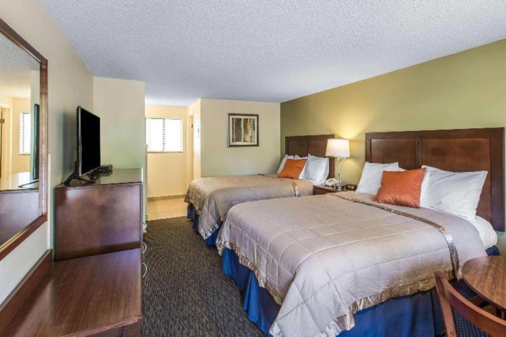 Rodeway Inn Гленвуд Спрингс Экстерьер фото